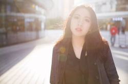 90后美女图片壁纸