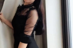 如何获取动态壁纸小姐姐,一键美化你的手机桌面